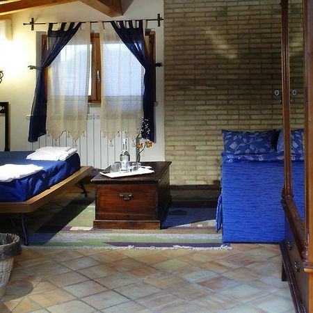 ピアッツァ・アルメリーナ La Casa Sulla Collina D'Oro Bed & Breakfast エクステリア 写真