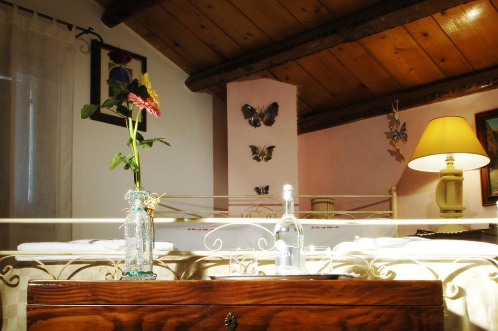 ピアッツァ・アルメリーナ La Casa Sulla Collina D'Oro Bed & Breakfast エクステリア 写真