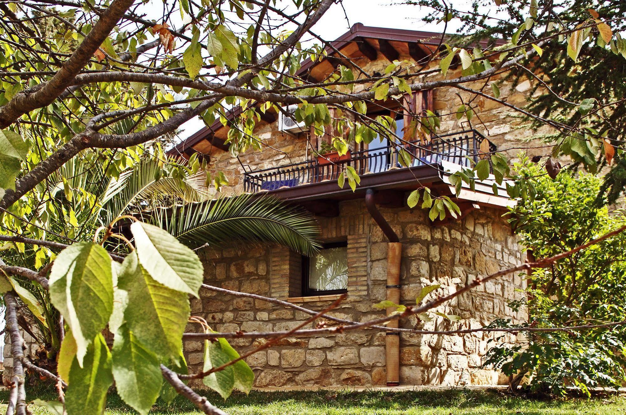 ピアッツァ・アルメリーナ La Casa Sulla Collina D'Oro Bed & Breakfast エクステリア 写真